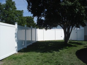 Vinyl PVC fence Ottawa